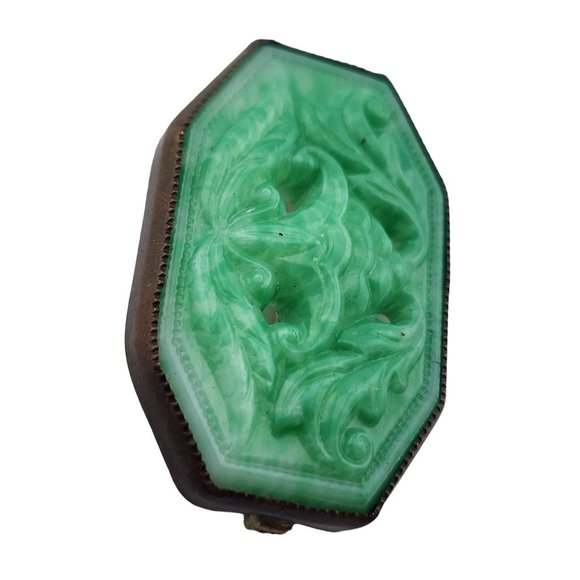 Antique Bezel Set Beautifully Carved Peking Brooch (A3353) - Picture 2 of 5